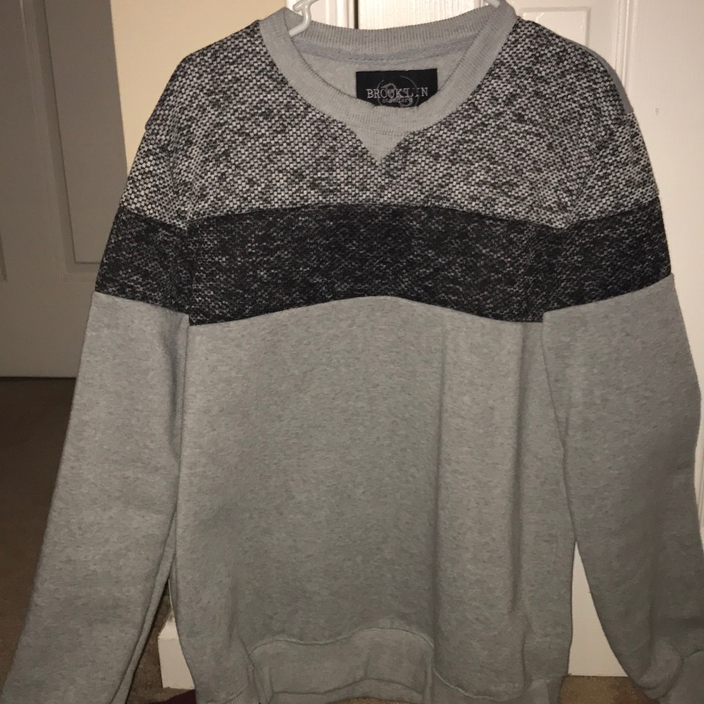 Men’s sweater